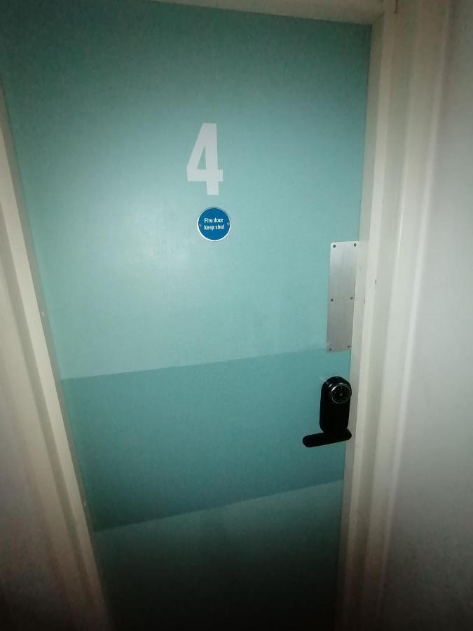 Seadragon Backpackers Hostel Brighton Exterior foto