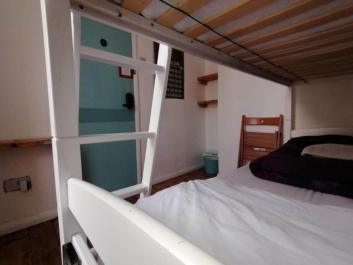 Seadragon Backpackers Hostel Brighton Exterior foto